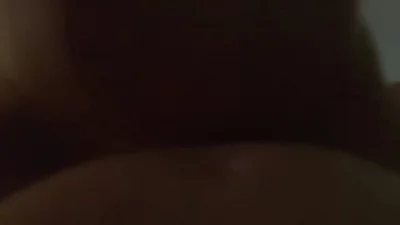 少妇喜欢女上